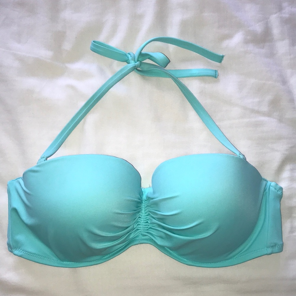 Victoria’s Secret Convertible Bandeau Bikini Top